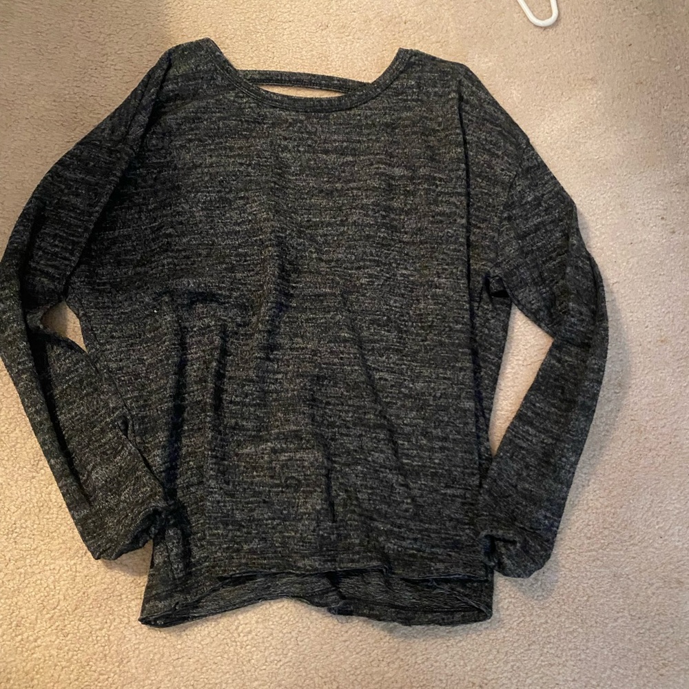 Fleece Gray Sweater with Open Back